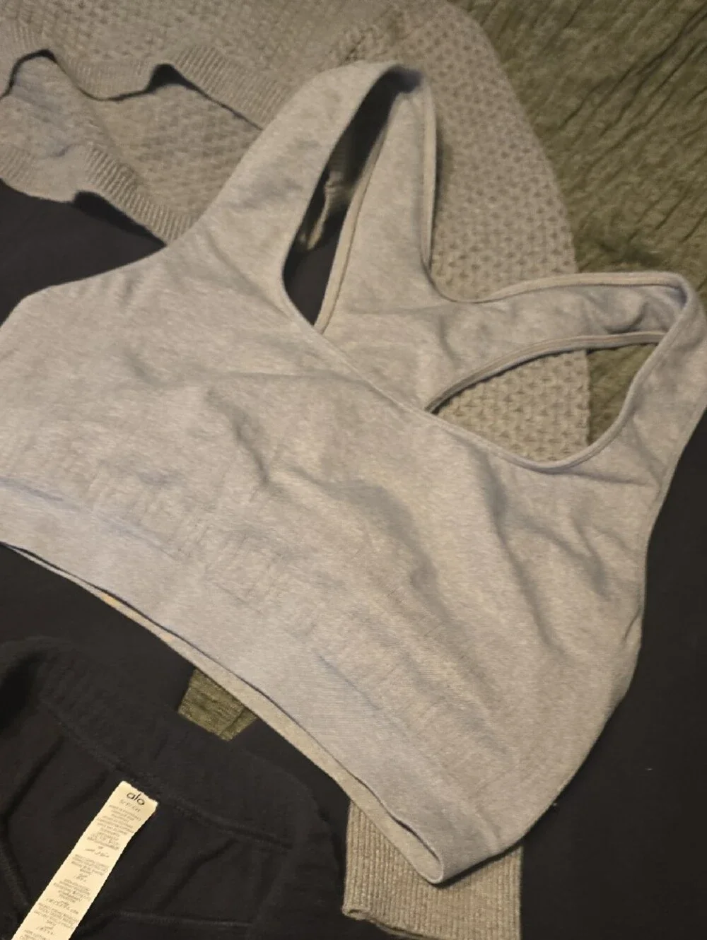 Womens Soft Like New Alo oggers With Crop & Sports Bra